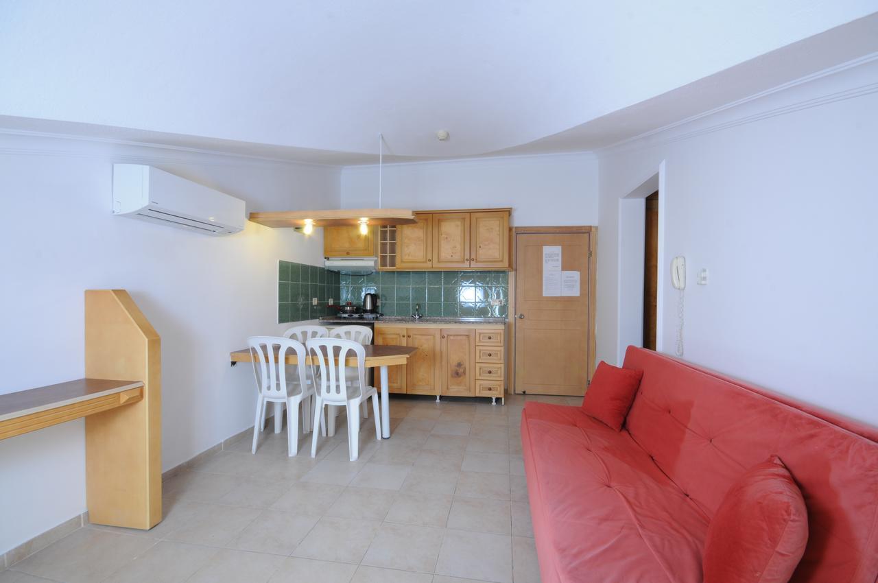 Club Kocer Apartments Marmaris Exteriör bild